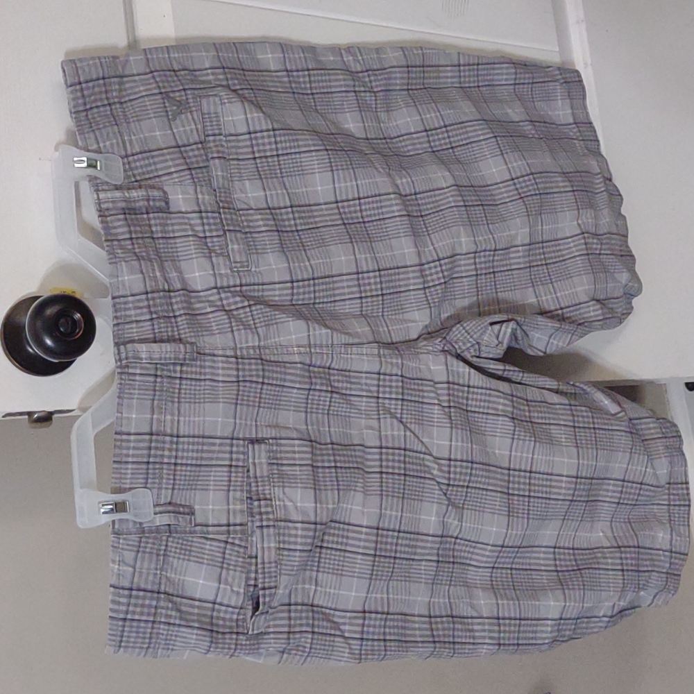 Shorts - Picture 2 of 2